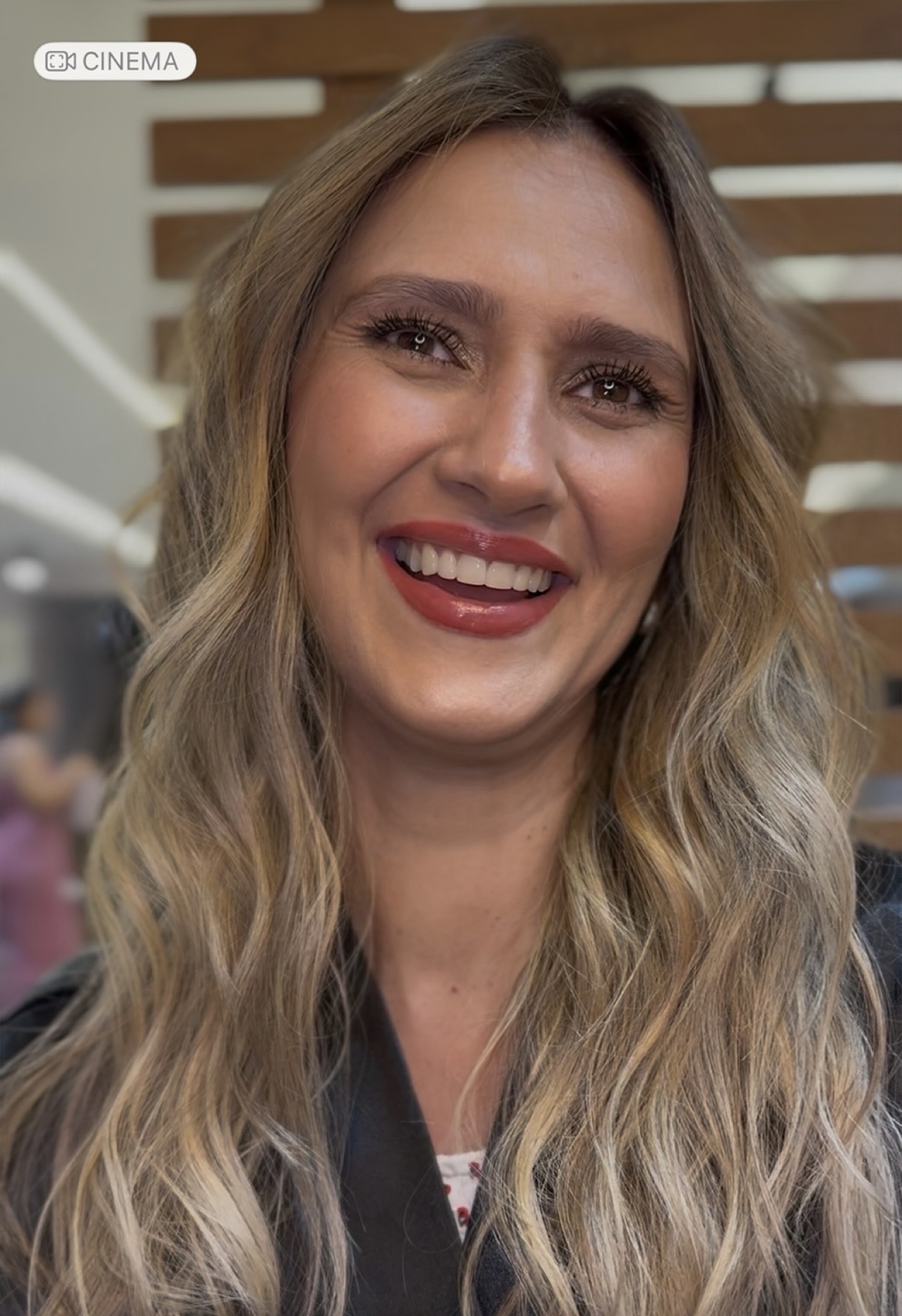 Morena iluminada feita na SS.Concept